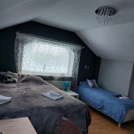Twin Room With Shared Bathroom Njarthvik Exterior photo